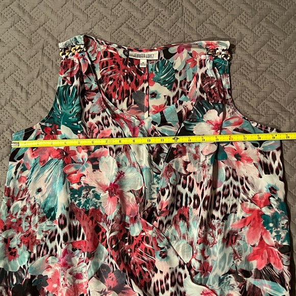 Floral & Leopard Blouson Sleeveless Top - Picture 3 of 5